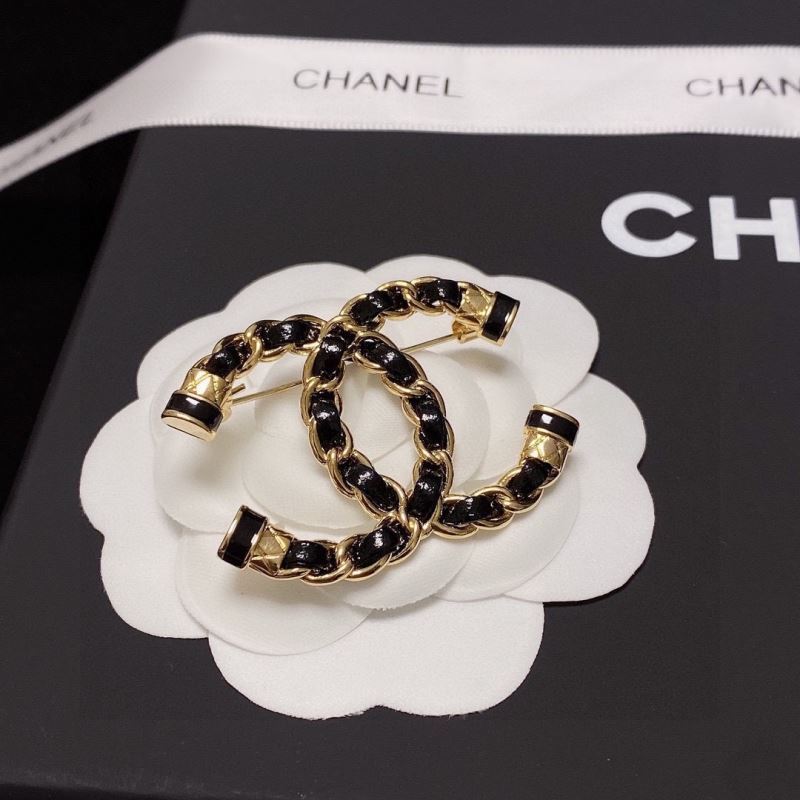 Chanel Brooches - Click Image to Close